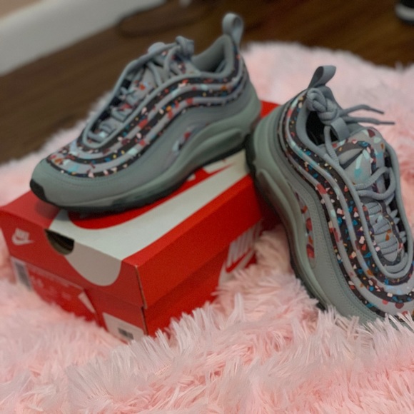 97 Air max - Picture 2 of 3